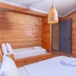 Hotel 222 4*