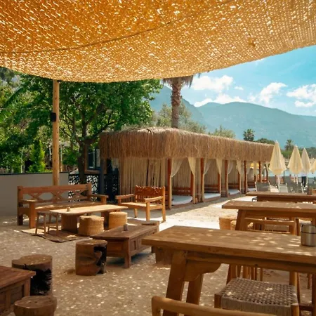 222 B&B 올루데니스