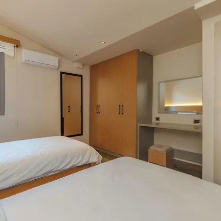 222 Hotel